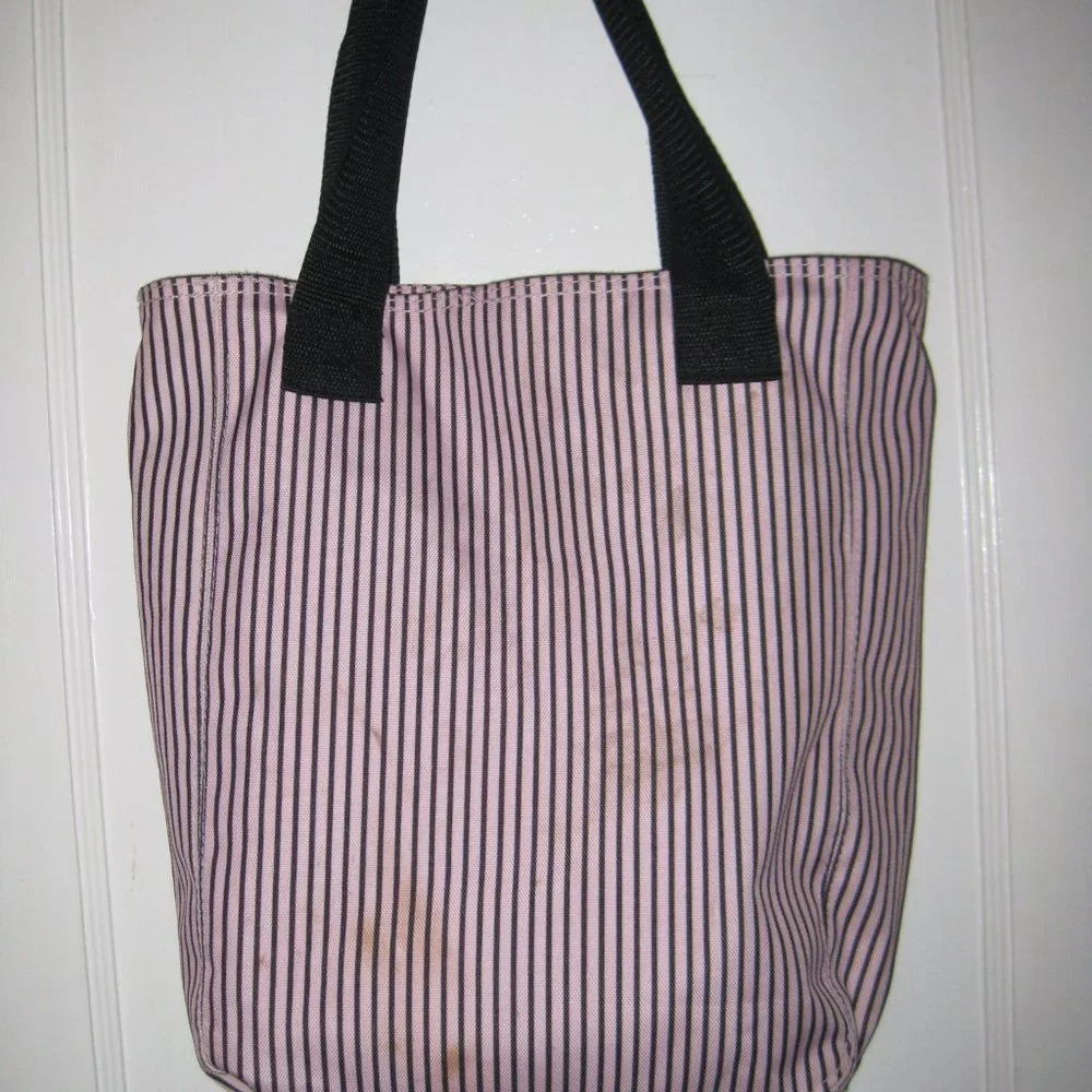 Disney Minnie Mouse Diaper Bag - Picture 2 of 4